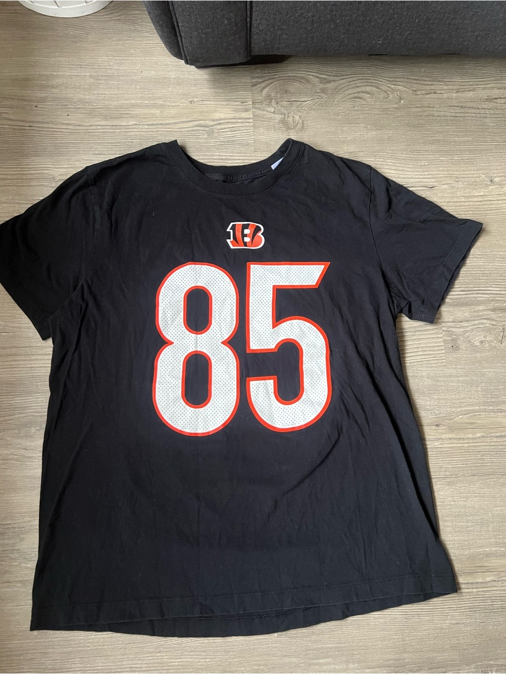 Nike Men’s Cincinnati Bengals Tee Higgins Black T-Shirt #85